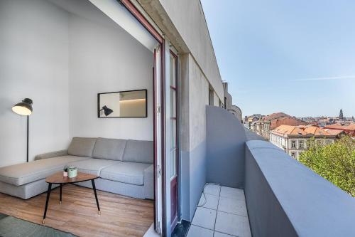 GuestReady - Relaxing moment in a vibrant city