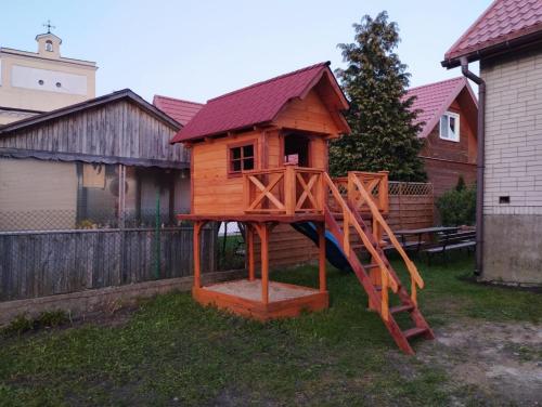 Herní místnost nebo prostor pro děti v ubytování Krok od Biebrzy