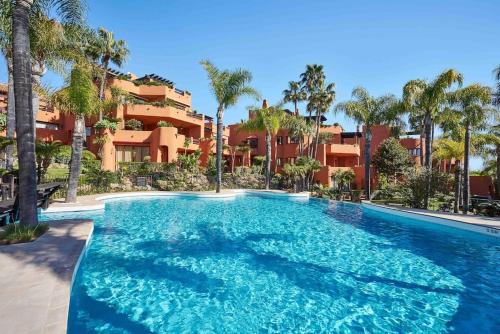 Luxury Duplex Penthouse by Puerto Banus