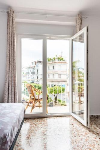 Amplio y luminoso apartamento con gran azotea-solarium privada