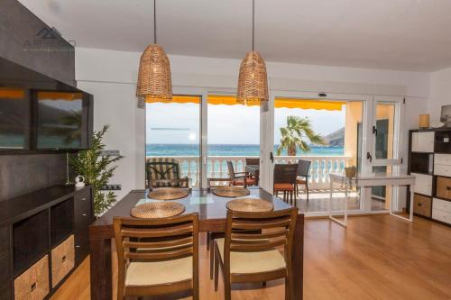 Castillo Beachfront SeaViews