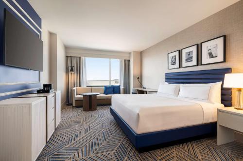 Hilton BNA Nashville Airport Terminal Image