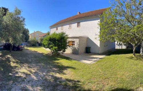 Awesome Home In Sveti Petar Na Moru