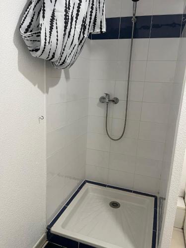 Ένα μπάνιο στο Studio Cosy
