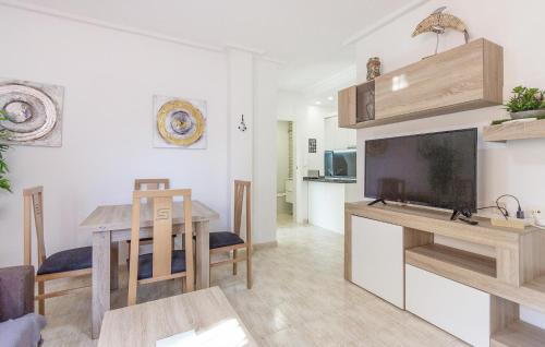 2 Bedroom Stunning Apartment In Torrevieja