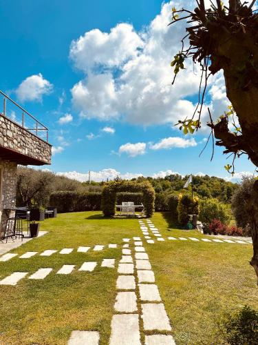 Jardin de l'établissement Holiday Home Sovenigo