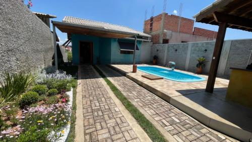 Der Swimmingpool an oder in der Nähe von Estalagem Nogueira