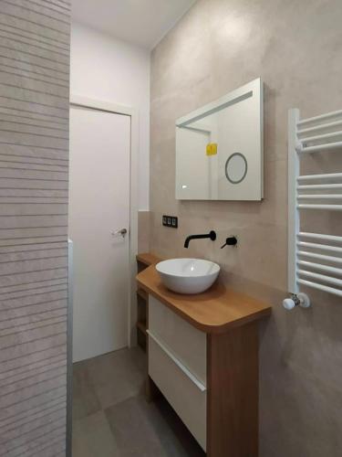 Phòng tắm tại TATI HOMES - Vista Alegre 33.1