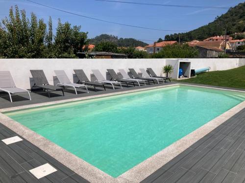 A piscina em ou perto de GuestReady - A cosmopolitan stay in Esposende