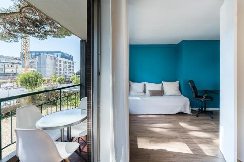 GuestReady - Shades of Blue with Balcony