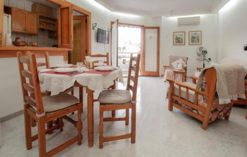 2 Bedroom Amazing Apartment In Torrevieja