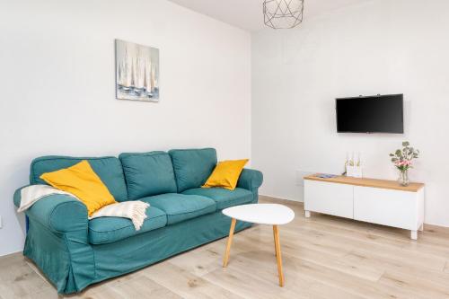 Casa Toni - Next to Playa Grande By Lanzarote Vacation Homes