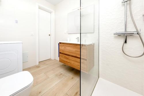 Et badeværelse på Casa Toni next to Playa Grande