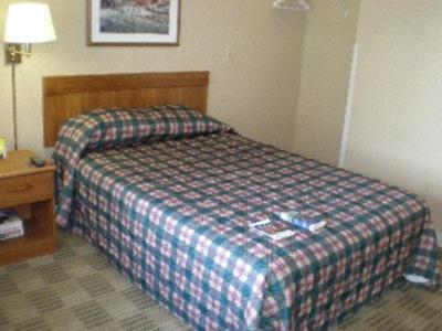 Ένα ή περισσότερα κρεβάτια σε δωμάτιο στο Extended Stay Kansas City
