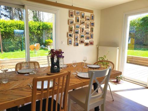 Photo de la galerie de l'établissement Maison spacieuse et lumineuse, à Plougonvelin