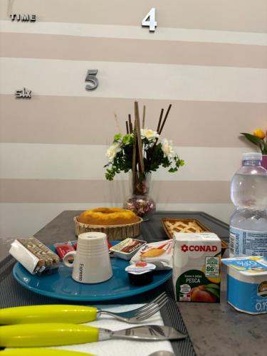 Đồ ăn tại/gần nhà khách