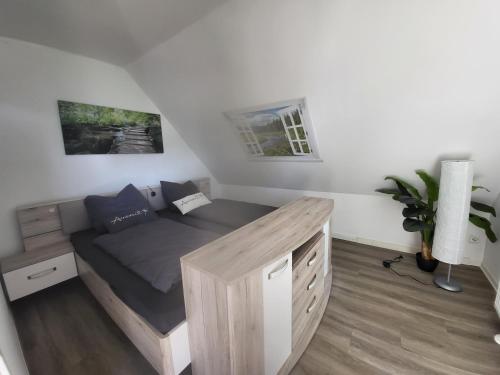 Zona d'estar a Komplette 4 Zimmer OG Wohnung