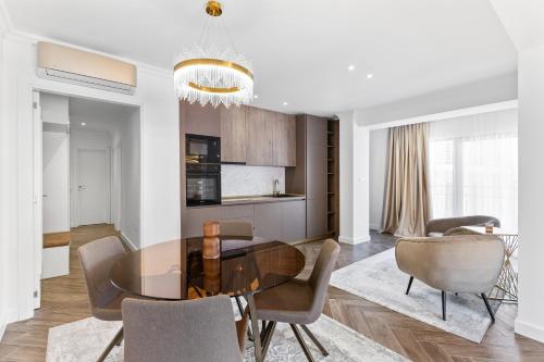 Posezení v ubytování Dekaderon Lux Apartments