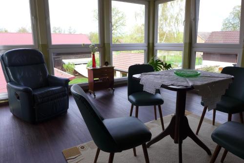 Ruang duduk di Juli's Ferienhaus im Spreewald
