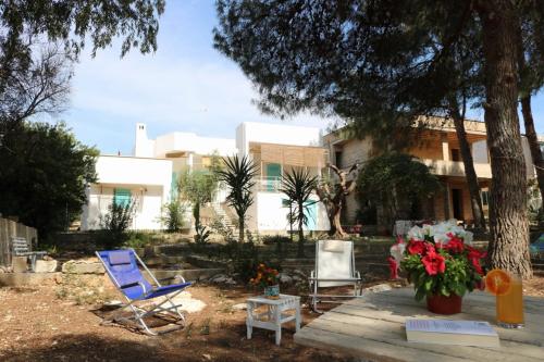 Zahrada ubytování Villa Maria in Puglia con pineta vicino al mare