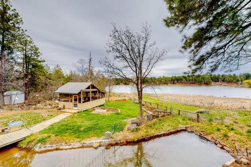 Gallery image of Lakeside Luxury in Lake of the Woods