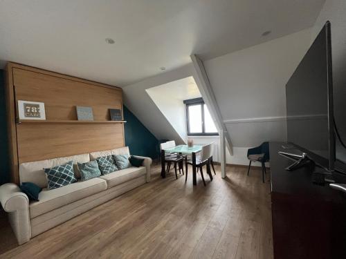 En bord de mer, vue et accès direct à la plage