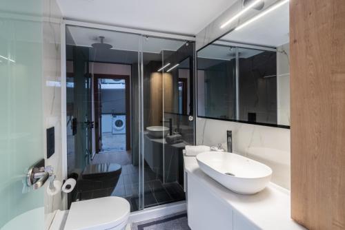 Aurelia suite
