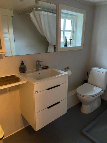 Fotografie z fotogalerie ubytování Seaside Cottage v destinaci Oyndarfjørður