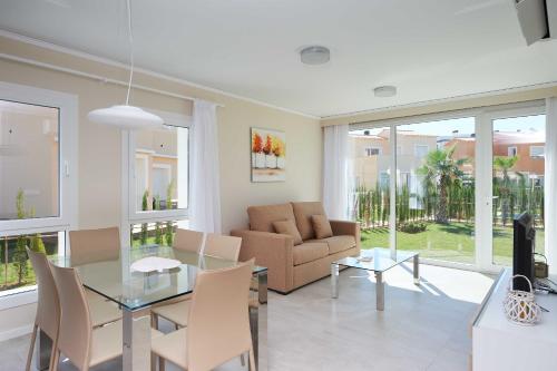 Moss Rose by ON Travel