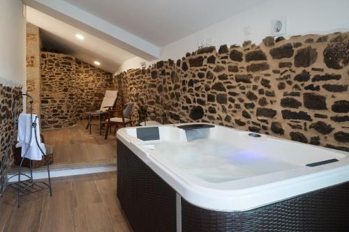 A bathroom at Casa Tarrío con Piscina - Santiago de Compostela