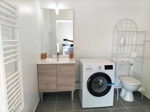 Bilik mandi di Studio récent proche de Paris