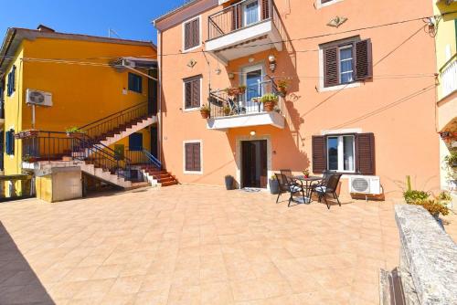 Gallery image of Ferienwohnung für 4 Personen ca 48 qm in Rabac, Istrien Bucht von Rabac in Rabac