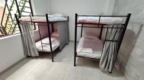 Gallery image of Better and Cheaper in Medellín