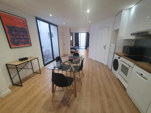 Loft - "Carré d'or" - Near to the sea