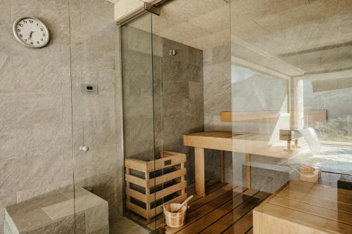 Koupelna v ubytování Arantza Apartamentuak