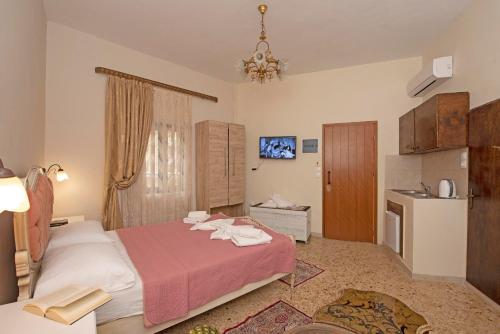 Arionos Rooms - Old Town