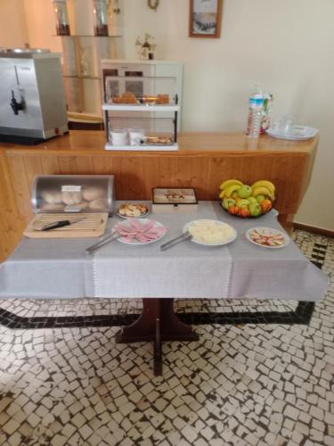 Afbeelding uit fotogalerij van Residencial Morgado in Almeida