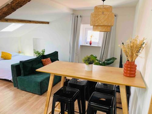 Beautiful refurbished cozy apartment