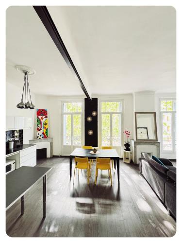 Appartement Bourgeois à 5 min à pied du centre