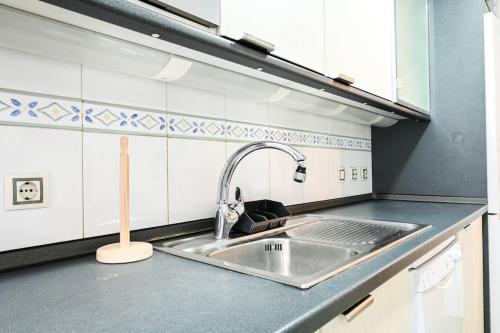 For You Rentals Apartamento TEMPORAL con Estilo y Comodidad en Madrid ERO140