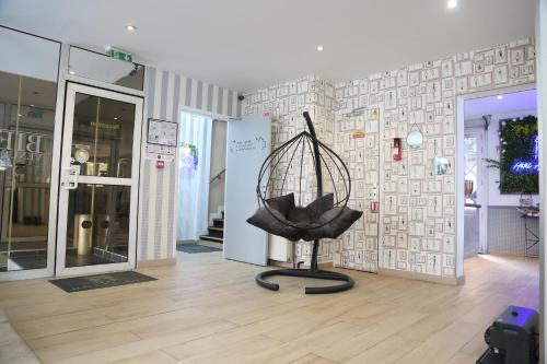 Foto dalla galleria di Hotel Arc Paris Porte d'Orléans a Montrouge