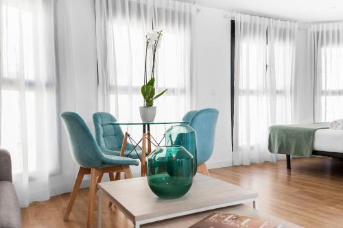 Χώρος καθιστικού στο Apartamentos Isabella by Concept Flats