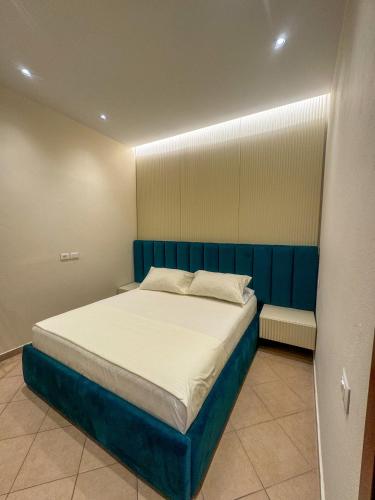 Cozy Apartment by the Portside - Saranda