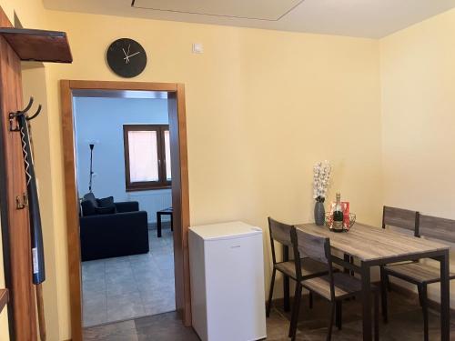 Ruang duduk di Chalúpka pod Javorinou