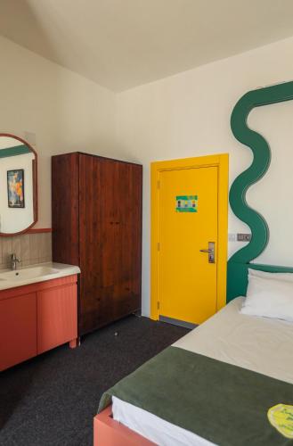 Katil atau katil-katil dalam bilik di Limon Inn Hotel, Taşucu