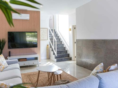 Serenity 06 House by Stay ici