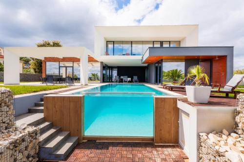 Amazing Villa In Linjan With Wifi And 4 Bedrooms