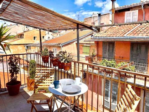 #30 Old Town, Castle panoramic View / Terrace & AC