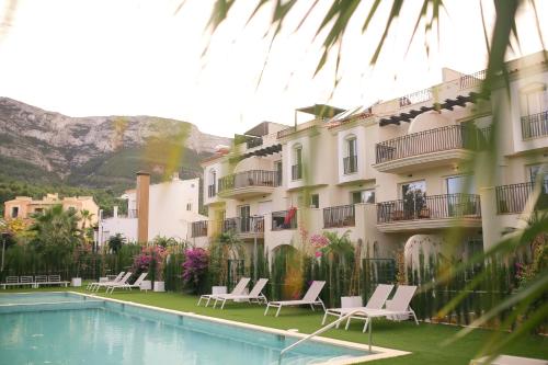 Modern flat with Montgo view