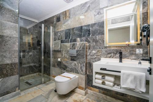 Koupelna v ubytování 216 Station Suite Gebze
